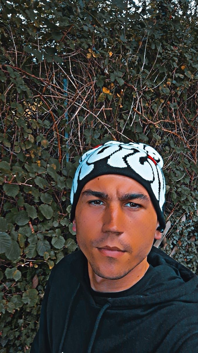 Profil de Ellio