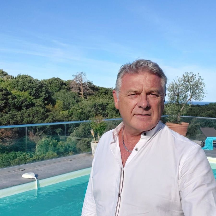 Profil de Nehemy
